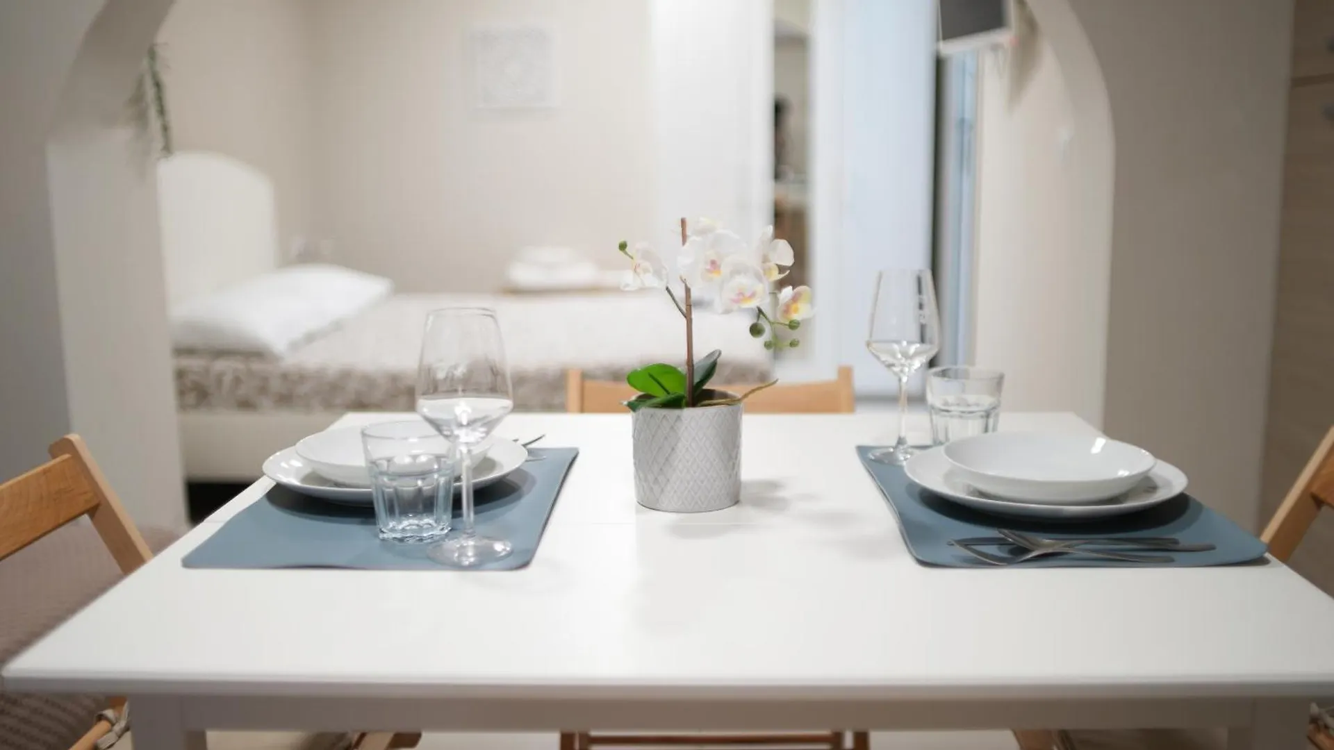 Li Cuti Home カターニア 0*,